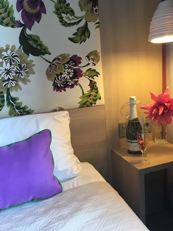 Hotel Ginebra Barcelona 0*,  Spain
